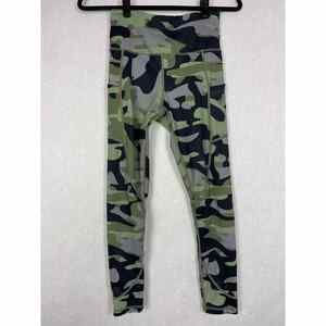 Zyia Light n Tight Hi-Rise Leggings Camo Camoflauge Size 6 Pockets